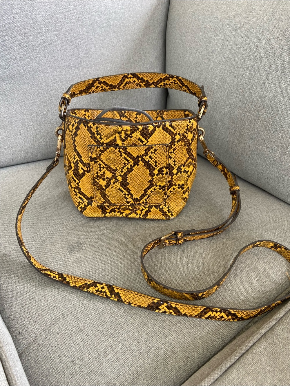 Mango Yellow Snake-Print Crossbody Bucket Bag